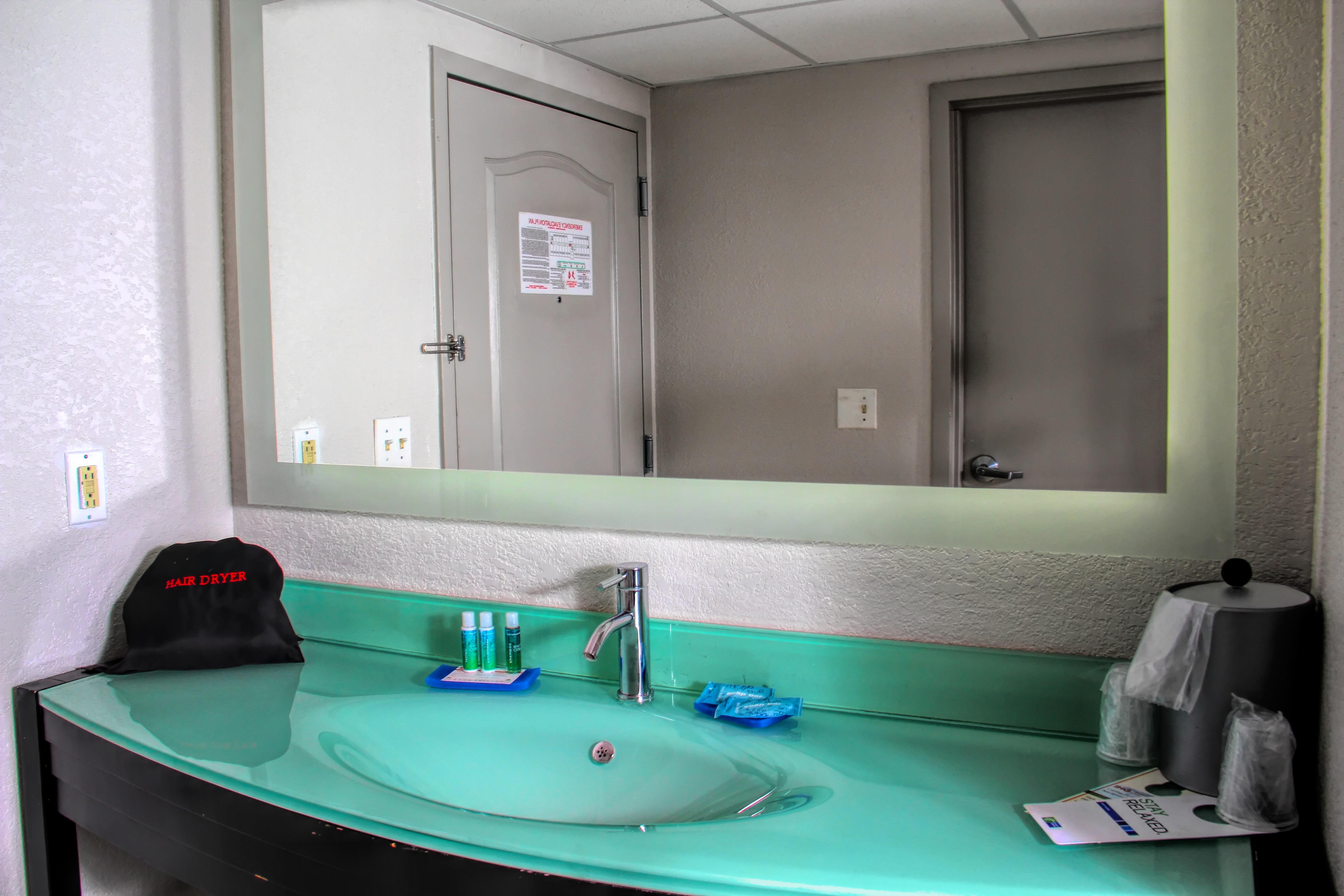 Holiday Inn Express Rochester - Greece By Ihg Bagian luar foto