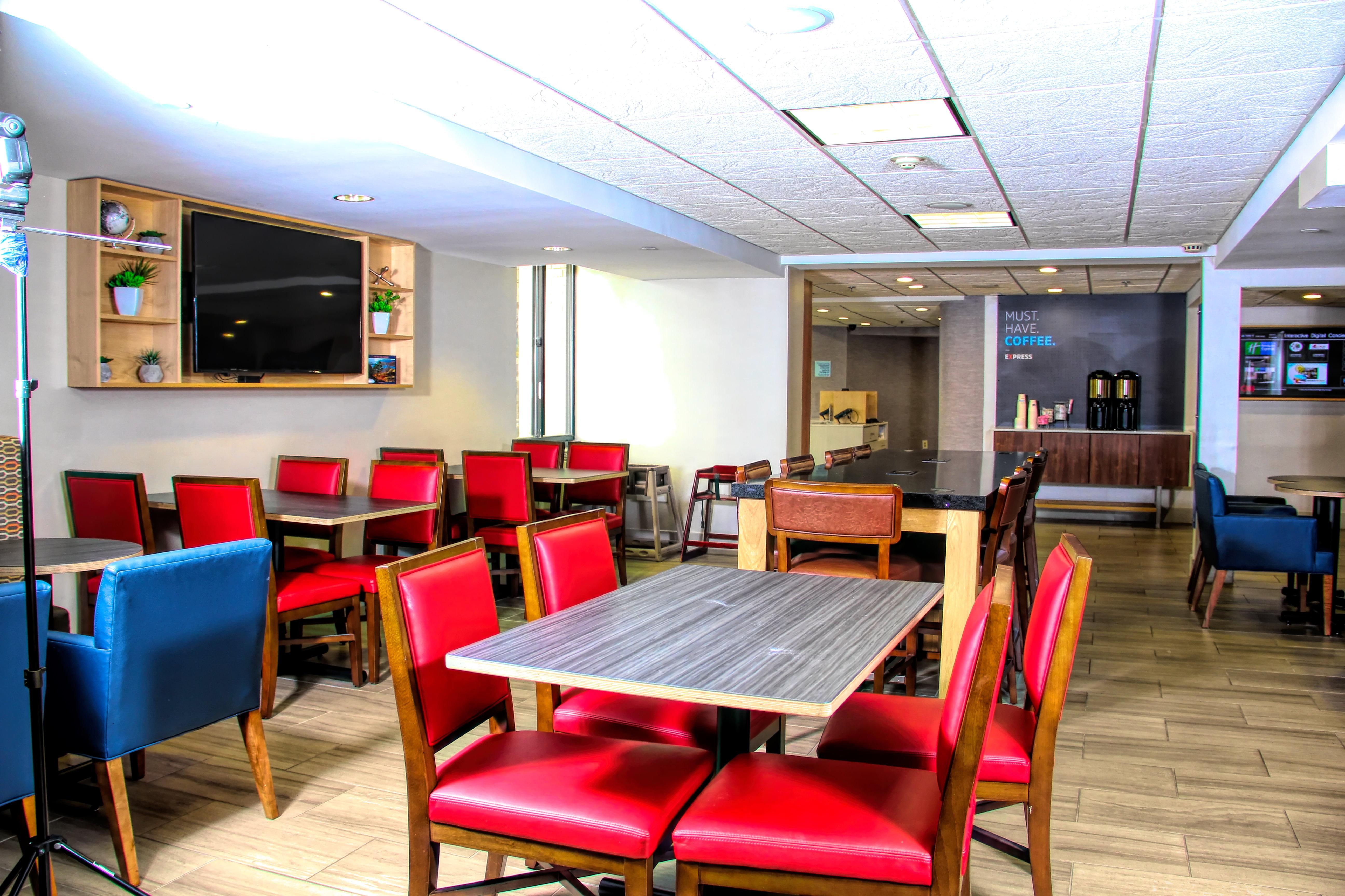 Holiday Inn Express Rochester - Greece By Ihg Bagian luar foto