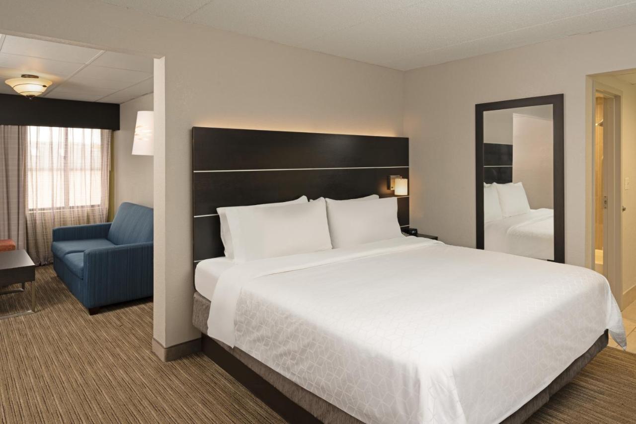 Holiday Inn Express Rochester - Greece By Ihg Bagian luar foto