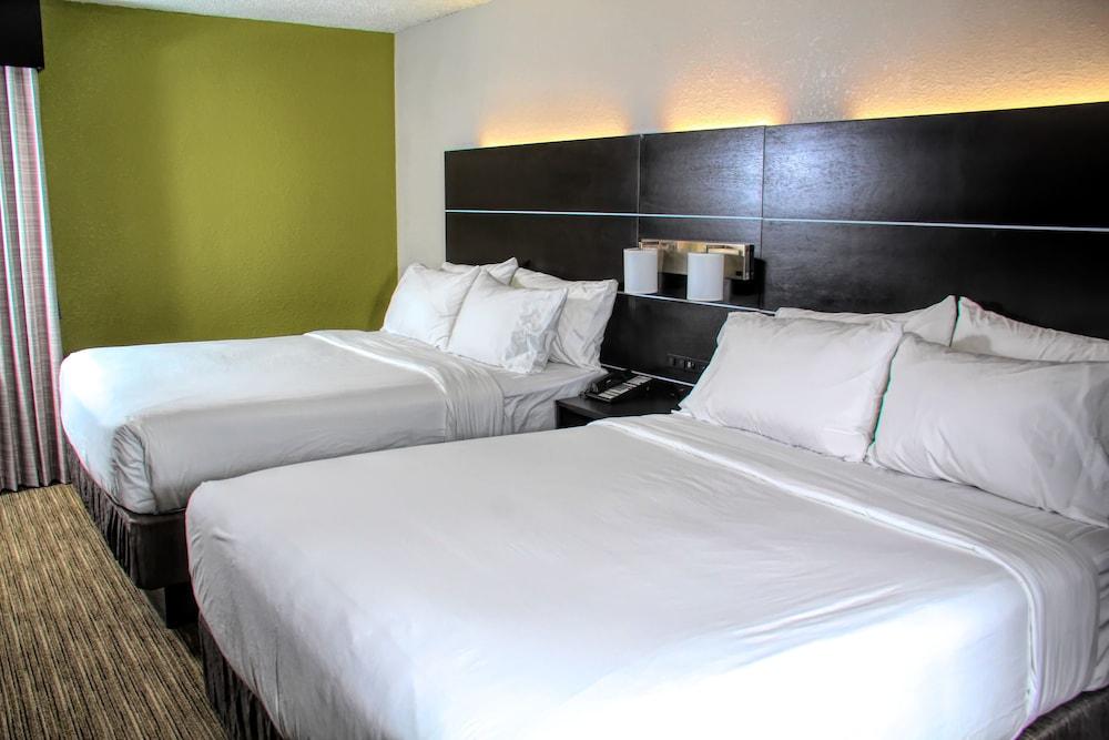 Holiday Inn Express Rochester - Greece By Ihg Bagian luar foto
