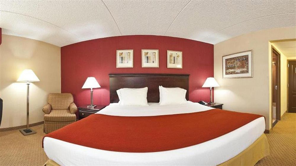 Holiday Inn Express Rochester - Greece By Ihg Bagian luar foto